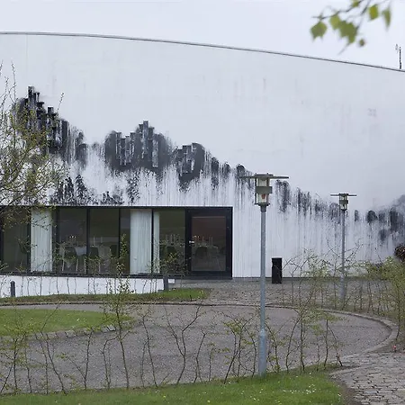 Fugls\u00f8centret 3* Knebel