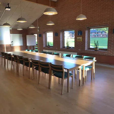 Fuglsocentret Otel 3*