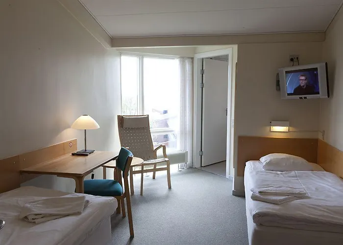 Fuglsocentret 3* Knebel