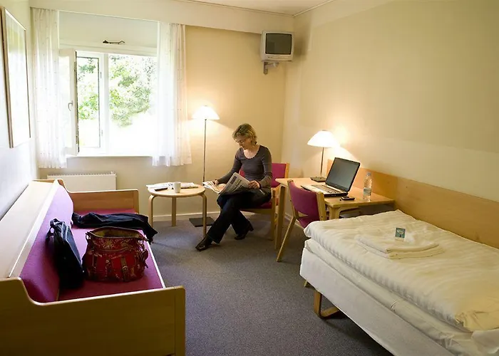 Fuglsocentret Hotel Knebel