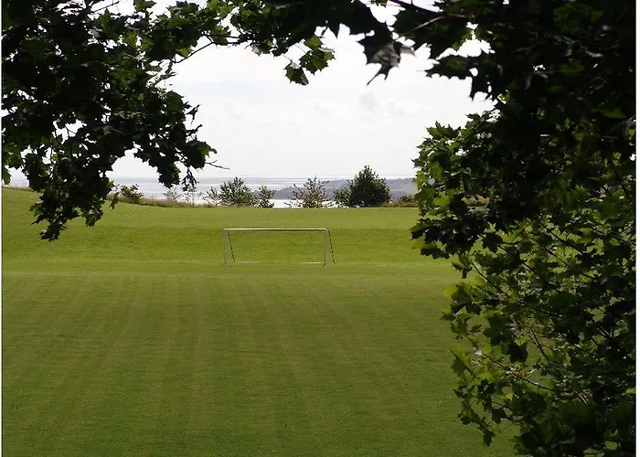 Fuglsocentret Hotel 3*