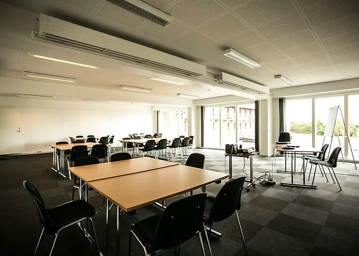 Otel Fuglsocentret 3*