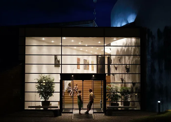 Fuglsocentret 3* Knebel